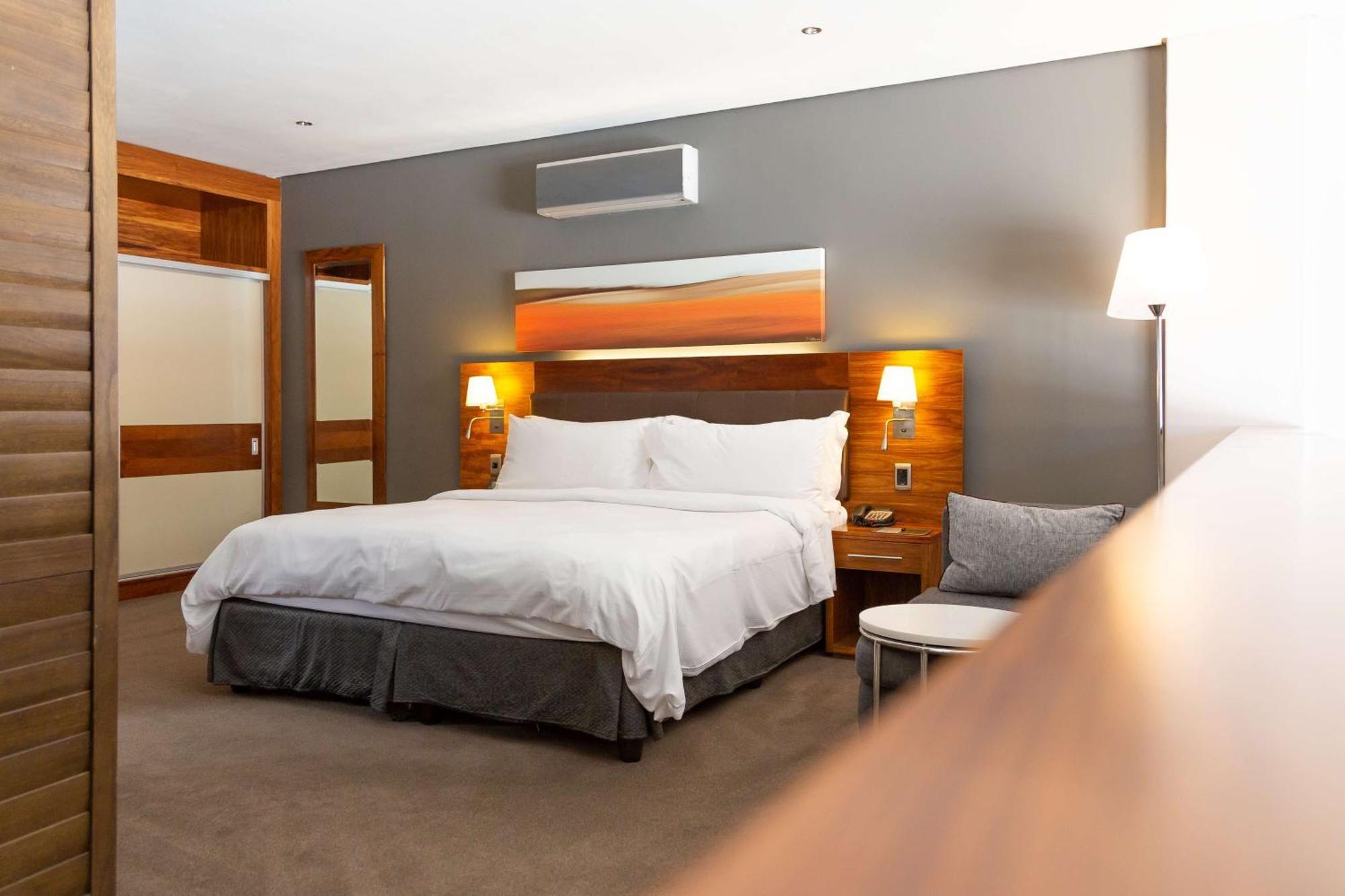 Doubletree By Hilton Cape Town Upper Eastside Hotel Kültér fotó